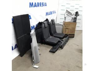 Used Set of upholstery (complete) Renault Scénic II (JM) 1.9 dCi 120 Price € 210,00 Margin scheme offered by Maresia Parts