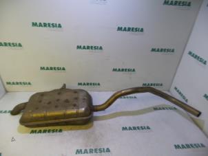 Used Exhaust rear silencer Renault Scénic II (JM) 1.9 dCi 120 Price € 30,00 Margin scheme offered by Maresia Parts