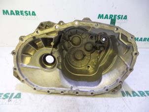 Used Gearbox casing Renault Espace (JK) 2.0 dCi 16V 150 FAP Price € 65,00 Margin scheme offered by Maresia Parts