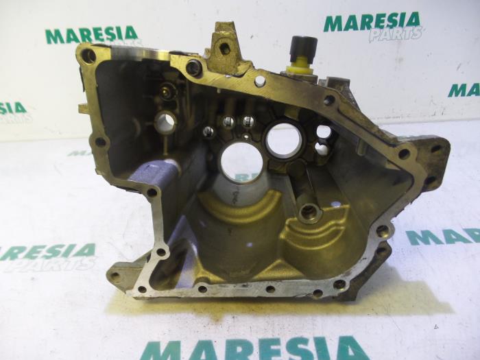 Gearbox casing from a Fiat Scudo (270) 2.0 D Multijet 2009
