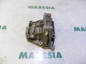 Used Gearbox casing Fiat Stilo (192A/B) 1.4 16V Price € 30,00 Margin scheme offered by Maresia Parts