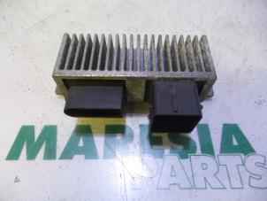 Used Relay Renault Megane III Grandtour (KZ) 1.5 dCi 110 Price € 25,00 Margin scheme offered by Maresia Parts