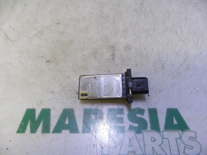 Begagnade Luftflödesmätare Citroen Jumper (U9) 2.2 HDi 100 Euro 4 Pris € 50,00 Marginaltabell erbjuds av Maresia Parts