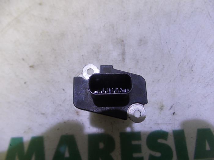 Luftmengenmesser van een Citroën Jumper (U9) 2.2 HDi 100 Euro 4 2006
