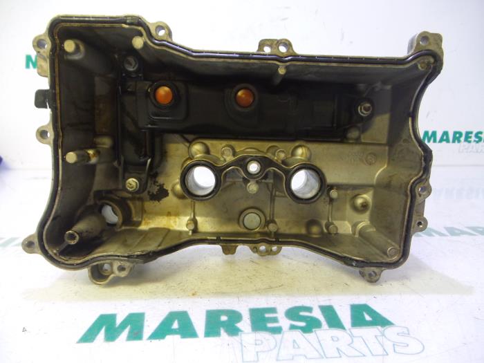 Rocker cover from a Fiat 500 (312) 0.9 TwinAir 85 2011