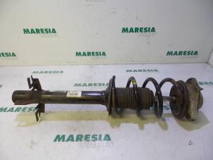 Used Front shock absorber rod, right Peugeot Boxer (U9) 2.2 HDi 120 Euro 4 Price € 127,05 Inclusive VAT offered by Maresia Parts