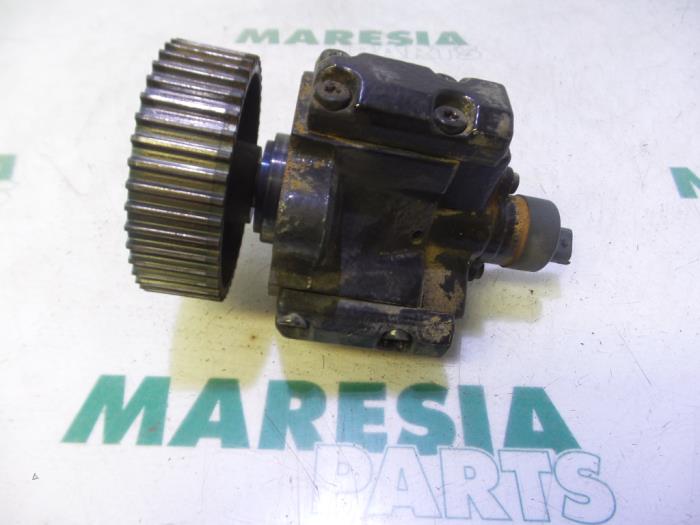 Gebrauchte Kraftstoffpumpe Mechanisch Fiat Punto II (188) 1.9 JTD 80 ELX 5-Drs. Preis € 65,00 Margenregelung angeboten von Maresia Parts