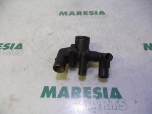 Used Thermostat housing Citroen Jumper (U9) 2.2 HDi 100 Euro 4 Price € 85,00 Margin scheme offered by Maresia Parts