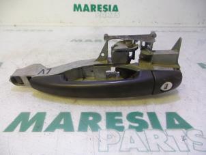 Used Door handle 2-door, left Fiat Scudo (270) 2.0 D Multijet Price € 35,00 Margin scheme offered by Maresia Parts