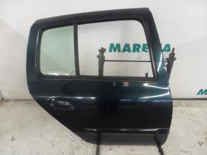 Used Rear door 4-door, right Renault Clio II (BB/CB) 1.6 16V Price € 85,00 Margin scheme offered by Maresia Parts