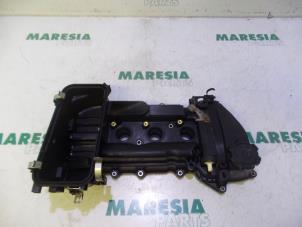 Used Rocker cover Peugeot 107 1.0 12V Price € 40,00 Margin scheme offered by Maresia Parts