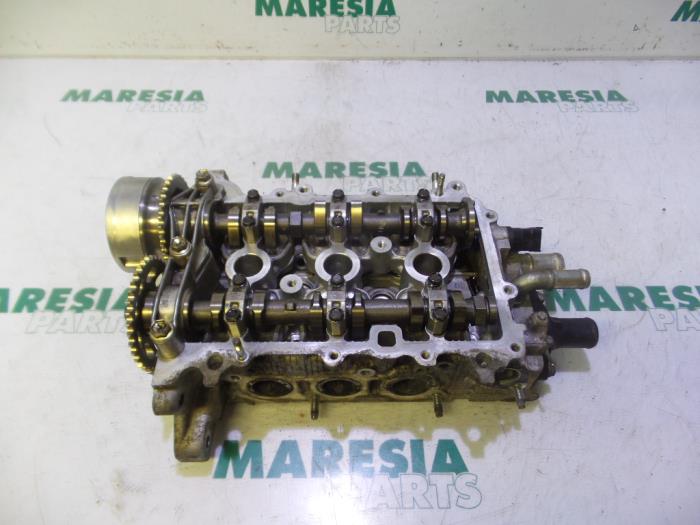 Begagnade Topplock Peugeot 107 1.0 12V Pris € 157,50 Marginaltabell erbjuds av Maresia Parts