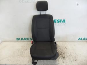 Used Seat, left Renault Laguna III Estate (KT) 1.5 dCi 110 Price € 157,50 Margin scheme offered by Maresia Parts