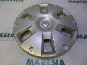 Used Wheel cover (spare) Renault Megane II CC (EM) 1.6 16V Price € 12,50 Margin scheme offered by Maresia Parts