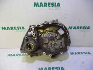 Used Gearbox casing Renault Scénic I (JA) 1.4 16V Price € 50,00 Margin scheme offered by Maresia Parts