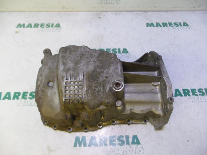 Gebrauchte Ölwanne Renault Scénic II (JM) 1.6 16V Preis € 30,00 Margenregelung angeboten von Maresia Parts