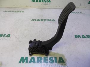 Used Throttle pedal position sensor Peugeot 308 SW (L4/L9/LC/LJ/LR) 1.6 BlueHDi 120 Price € 17,50 Margin scheme offered by Maresia Parts