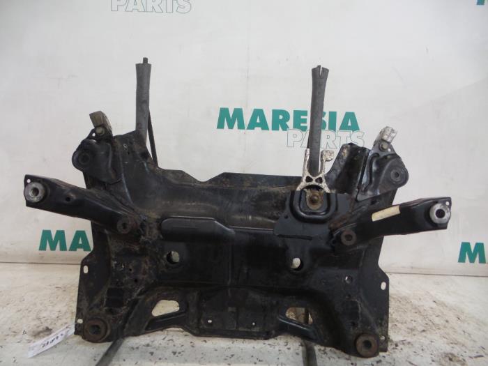 Used Subframe Citroen C5 III Berline (RD) 1.6 HDiF 16V 110 Price € 105,00 Margin scheme offered by Maresia Parts