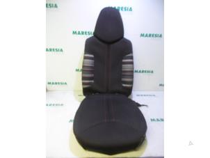 Used Seat upholstery, right Citroen C1 1.0 12V Price € 60,00 Margin scheme offered by Maresia Parts