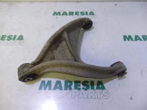 Used Rear wishbone, right Citroen C5 III Berline (RD) 1.6 HDiF 16V 110 Price € 90,00 Margin scheme offered by Maresia Parts