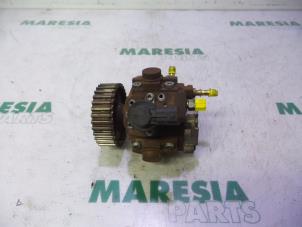 Używane Mechaniczna pompa paliwa Citroen C5 II Break (RE) 1.6 HDiF 16V Cena € 25,00 Procedura marży oferowane przez Maresia Parts