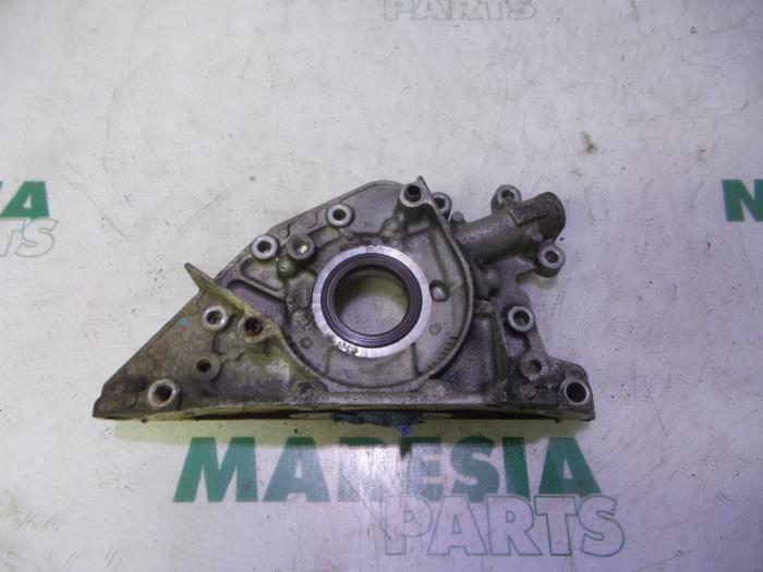 Gebrauchte Ölpumpe Citroen Xsara Picasso (CH) 1.8 16V Preis € 50,00 Margenregelung angeboten von Maresia Parts