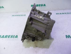 Used Gearbox casing Fiat Doblo (223A/119) 1.9 D Price € 60,50 Inclusive VAT offered by Maresia Parts