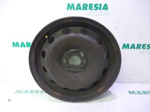 Used Wheel Fiat Idea (350AX) 1.3 JTD 16V Multijet Price € 25,00 Margin scheme offered by Maresia Parts