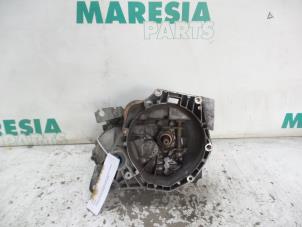 Używane Skrzynia biegów Fiat Idea (350AX) 1.3 JTD 16V Multijet Cena € 420,00 Procedura marży oferowane przez Maresia Parts
