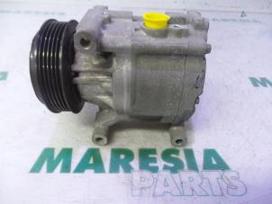 Usagé Pompe clim Fiat 500 (312) 1.2 69 Prix € 75,00 Règlement à la marge proposé par Maresia Parts