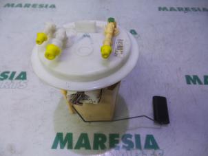 Used Electric fuel pump Citroen C5 III Berline (RD) 3.0 HDiF V6 24V Price € 50,00 Margin scheme offered by Maresia Parts