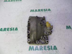 Used Gearbox casing Peugeot 607 (9D/U) 2.0 16V Price € 35,00 Margin scheme offered by Maresia Parts