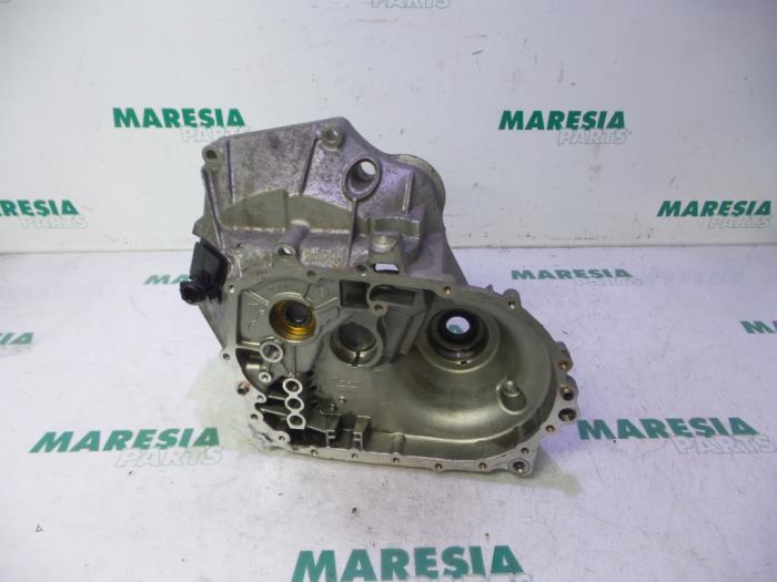 Cache boite de vitesses d'un Fiat Punto Evo (199) 1.3 JTD Multijet 85 16V Euro 5 2010