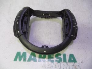 Used Steering wheel mounted radio control Citroen C4 Grand Picasso (UA) 2.0 HDiF 16V 135 Price € 50,00 Margin scheme offered by Maresia Parts