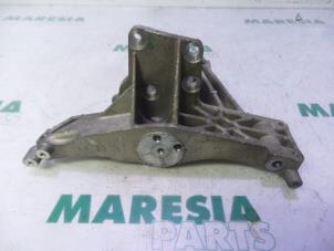 Usagé Support (divers) Fiat 500 (312) 1.2 69 Prix € 40,00 Règlement à la marge proposé par Maresia Parts