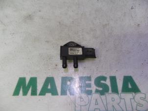 Usados Sensor (otros) Peugeot 5008 I (0A/0E) 2.0 HDiF 16V Precio € 25,00 Norma de margen ofrecido por Maresia Parts