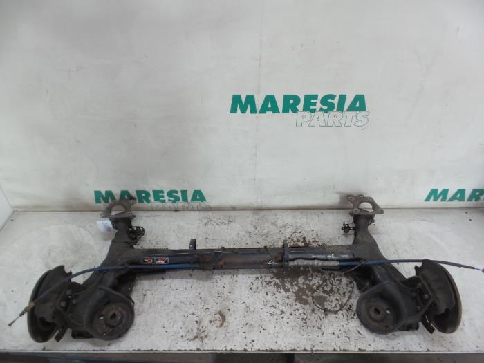 Gebrauchte Hinterachse Vorderradantrieb Peugeot 5008 I (0A/0E) 2.0 HDiF 16V Preis € 262,50 Margenregelung angeboten von Maresia Parts
