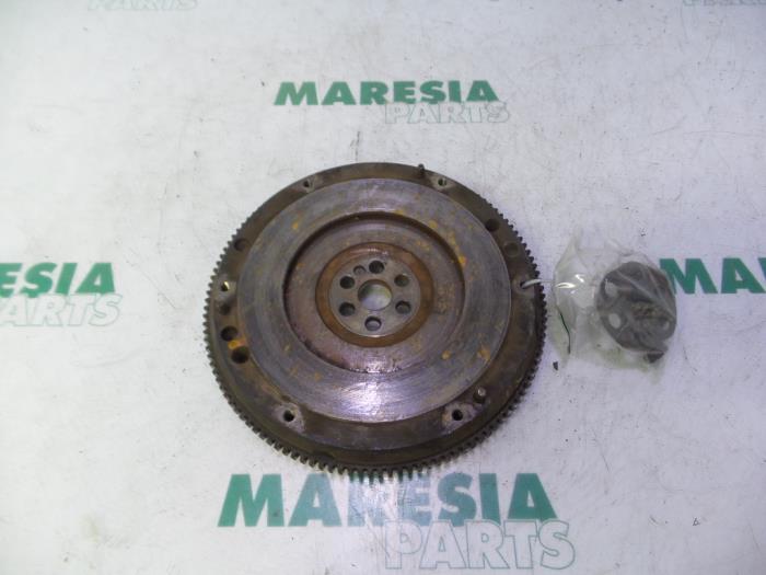 Gebrauchte Schwungrad Fiat Marea Weekend (185BX/CX) 1.6 SX,ELX 16V Preis € 50,00 Margenregelung angeboten von Maresia Parts