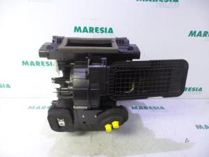 Used Heater housing Renault Clio IV (5R) 1.5 dCi 90 FAP Price € 262,50 Margin scheme offered by Maresia Parts