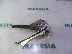 Used Timing belt tensioner Fiat Punto Evo (199) 1.3 JTD Multijet 85 16V Euro 5 Price € 50,00 Margin scheme offered by Maresia Parts