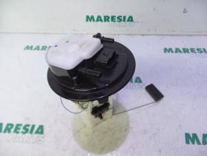 Used Electric fuel pump Peugeot Partner Tepee (7A/B/C/D/E/F/G/J/P/S) 1.6 HDI 90 Price € 65,00 Margin scheme offered by Maresia Parts