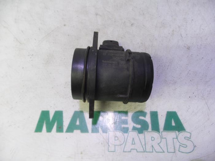 Begagnade Luftflödesmätare Fiat Punto Evo (199) 1.3 JTD Multijet Start&Stop 16V Van Pris € 65,00 Marginaltabell erbjuds av Maresia Parts