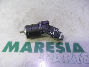 Used Ignition lock + key Peugeot 308 SW (L4/L9/LC/LJ/LR) 1.6 HDi 115 Price € 29,99 Margin scheme offered by Maresia Parts