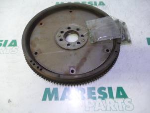 Used Flywheel Renault Espace (JK) 2.2 dCi 16V Price € 90,00 Margin scheme offered by Maresia Parts