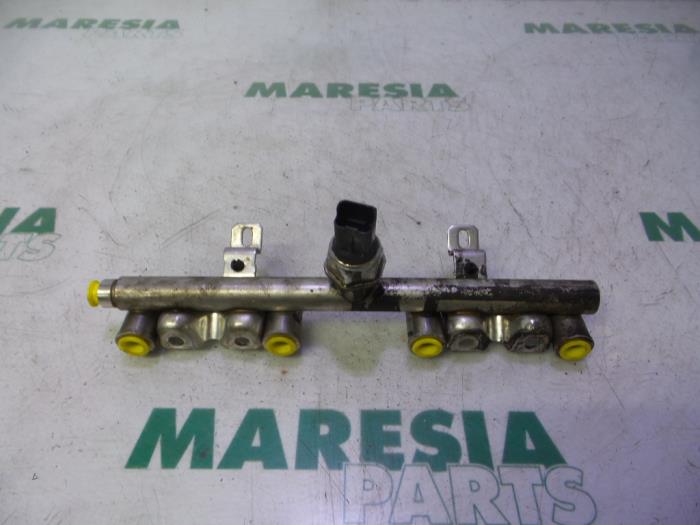 Usagé Système d'injection Peugeot 308 (4A/C) 1.6 16V THP Autom. Prix € 40,00 Règlement à la marge proposé par Maresia Parts