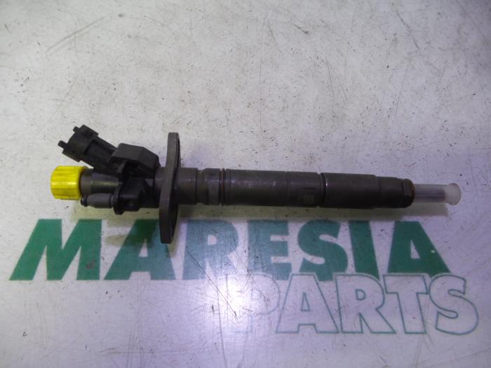 Usagé Injecteurs Citroen C5 III Berline (RD) 3.0 HDiF V6 24V Prix € 157,50 Règlement à la marge proposé par Maresia Parts