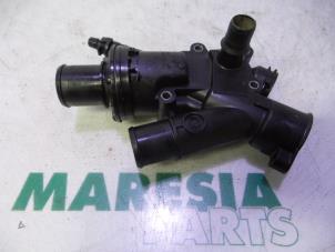 Used Thermostat housing Peugeot Expert (G9) 2.0 HDiF 16V 130 Price € 72,60 Inclusive VAT offered by Maresia Parts