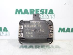 Used Rain sensor Renault Laguna II (BG) 2.2 dCi 150 16V Price € 35,00 Margin scheme offered by Maresia Parts
