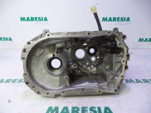 Używane Korpus skrzyni biegów Renault Scénic II (JM) 1.6 16V Cena € 50,00 Procedura marży oferowane przez Maresia Parts