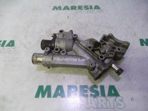 Used Thermostat housing Peugeot 607 (9D/U) 2.0 16V Price € 40,00 Margin scheme offered by Maresia Parts